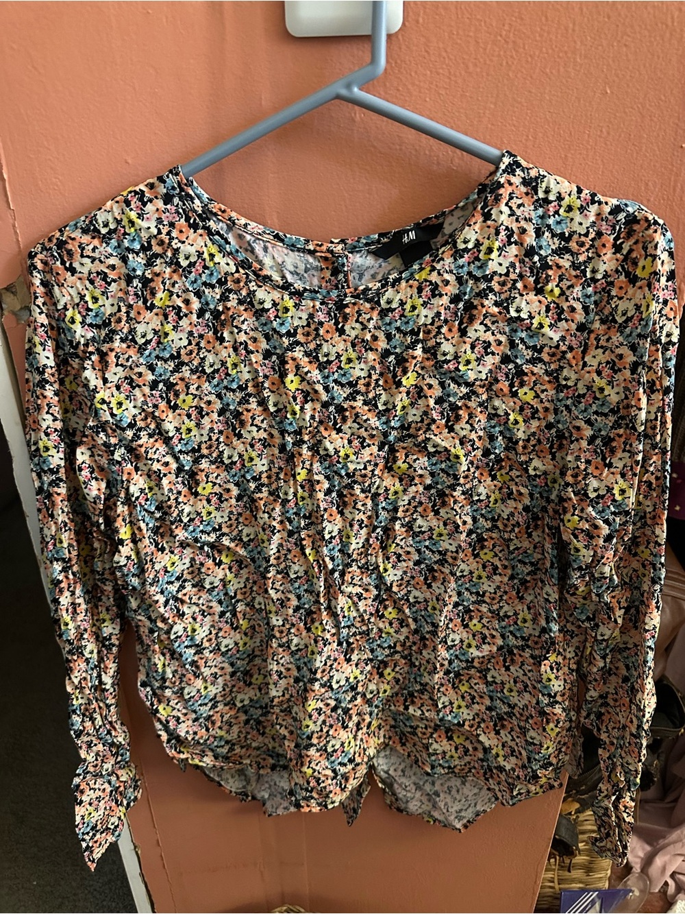 H&M Floral Long-Sleeve Blouse in Peach Multi